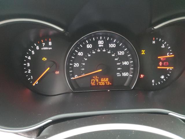 Photo 9 from auction – 2014 KIA SORENTO LX with VIN 5XYKTCA63EG476653