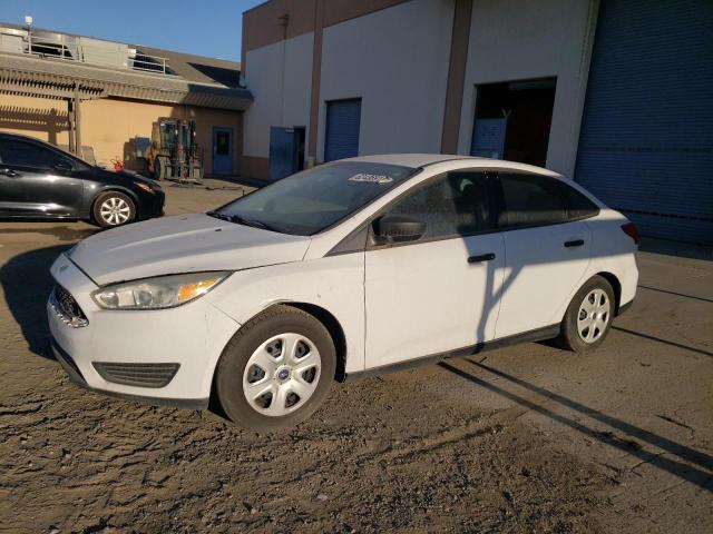 FORD FOCUS S 2015 with VIN 1FADP3E27FL256741 - Photo from auction