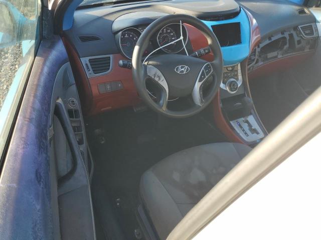 Photo 8 from auction – 2011 HYUNDAI ELANTRA GL with VIN 5NPDH4AE8BH024709