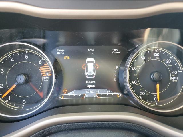 Photo 9 from auction – 2018 JEEP CHEROKEE L with VIN 1C4PJLDB0JD573676