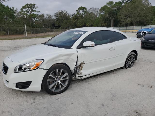 VOLVO C70 T5 2012 with VIN YV1672MC4CJ130555 - Photo from auction
