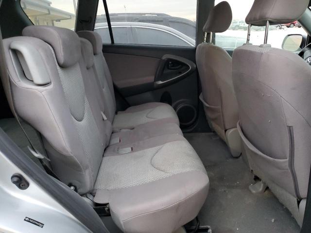 Photo 11 from auction – 2006 TOYOTA RAV4 with VIN JTMZD33V966008687