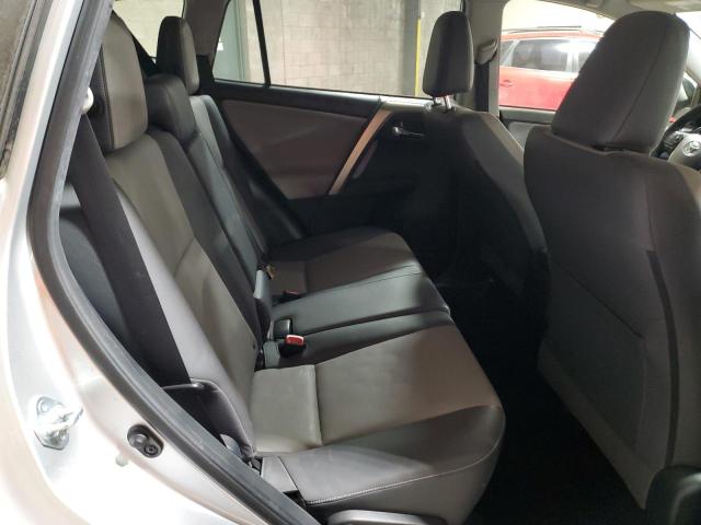 Photo 11 from auction – 2015 TOYOTA RAV4 LIMIT with VIN JTMDFREV6FD165187