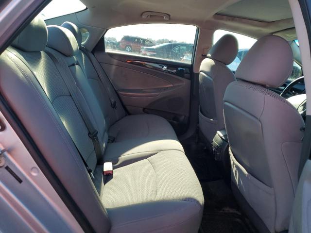 Photo 10 from auction – 2011 HYUNDAI SONATA SE with VIN 5NPEC4AB5BH248593