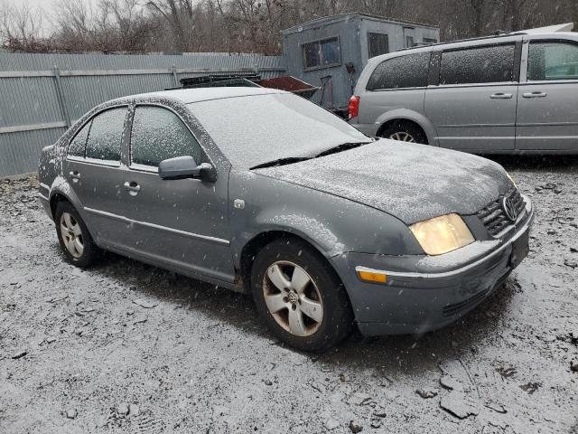 Photo 4 from auction – 2005 VOLKSWAGEN JETTA with VIN 3VWSA69MX5M054812