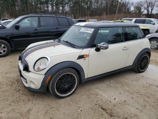 MINI COOPER 2011 with VIN WMWSU3C52BT099876 - Photo from auction