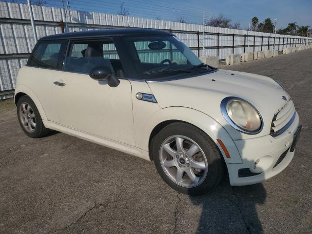 Photo 4 from auction – 2009 MINI COOPER with VIN WMWMF33599TU75759