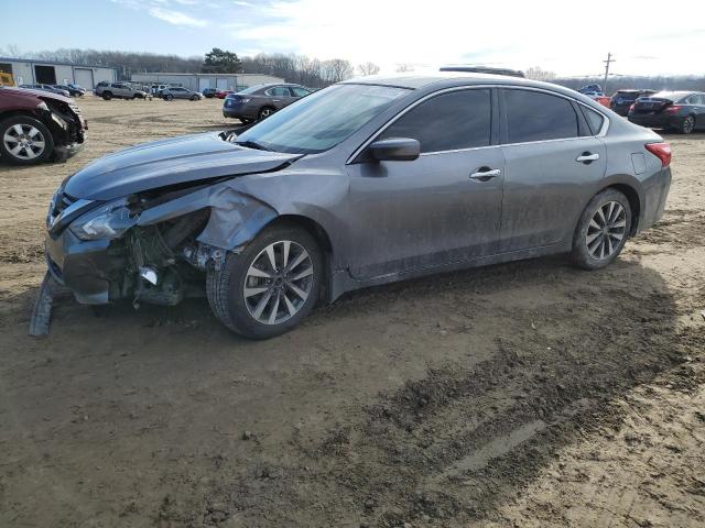 NISSAN ALTIMA 2.5 2017 with VIN 1N4AL3AP7HC470440 - Photo from auction