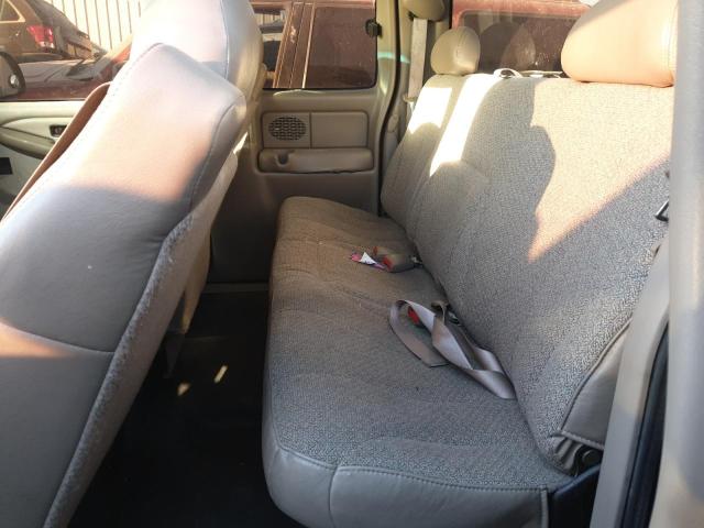 Photo 11 from auction – 2002 CHEVROLET SILVERADO with VIN 2GCEC19W721412398