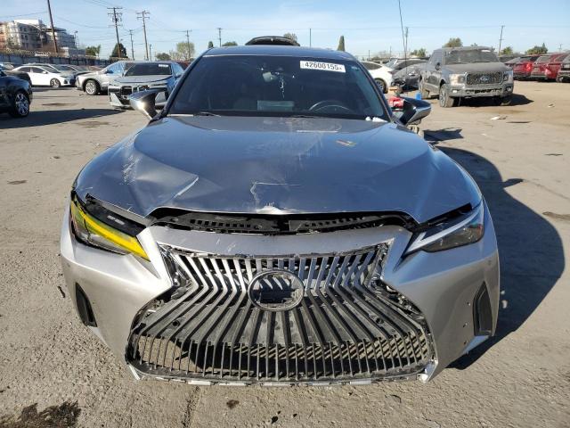 Photo 5 from auction – 2021 LEXUS IS 300 with VIN JTHCA1D29M5113500