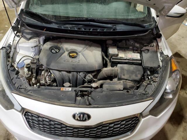 Photo 11 from auction – 2016 KIA FORTE LX with VIN KNAFK5A80G5591155