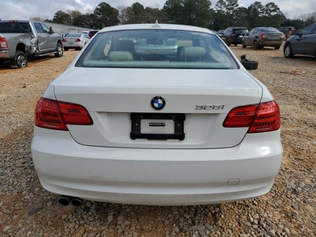 Photo 6 from auction – 2011 BMW 328 I with VIN WBAKE3C58BE557731