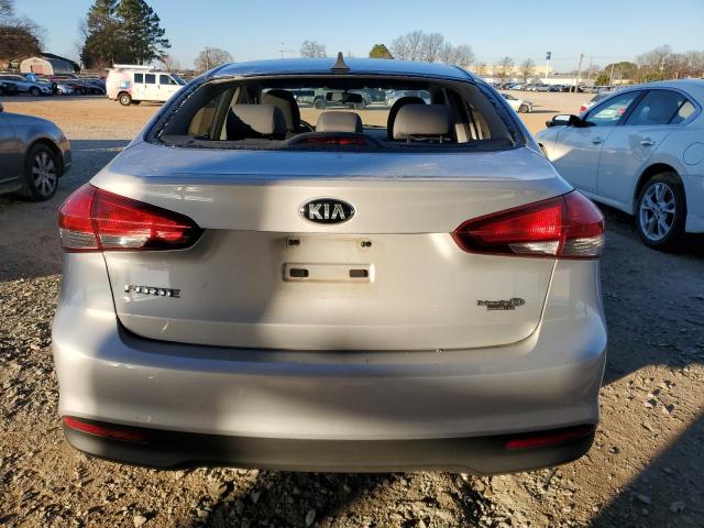 Photo 6 from auction – 2017 KIA FORTE LX with VIN 3KPFK4A73HE117498