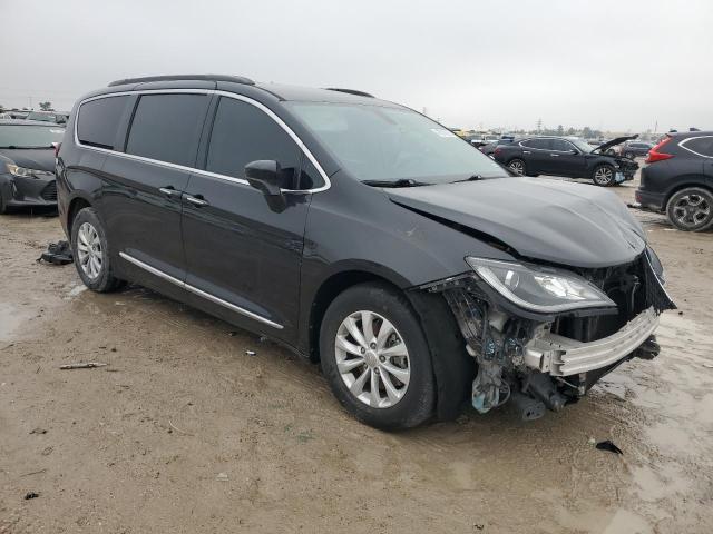 Photo 4 from auction – 2017 CHRYSLER PACIFICA T with VIN 2C4RC1BG9HR753137