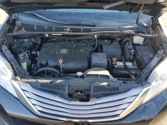 Photo 12 from auction – 2017 TOYOTA SIENNA with VIN 5TDZZ3DC2HS859330