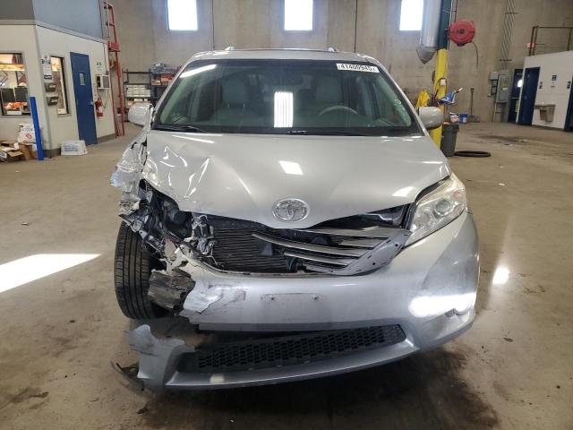 Photo 5 from auction – 2013 TOYOTA SIENNA XLE with VIN 5TDYK3DC5DS359205
