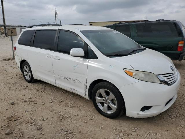 Photo 4 from auction – 2015 TOYOTA SIENNA LE with VIN 5TDKK3DC2FS573495