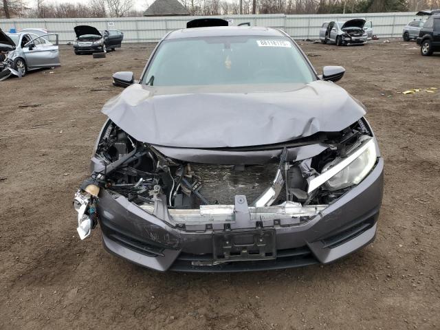 Foto 5 de la subasta – 2017 HONDA CIVIC EX con VIN 19XFC2F79HE213310