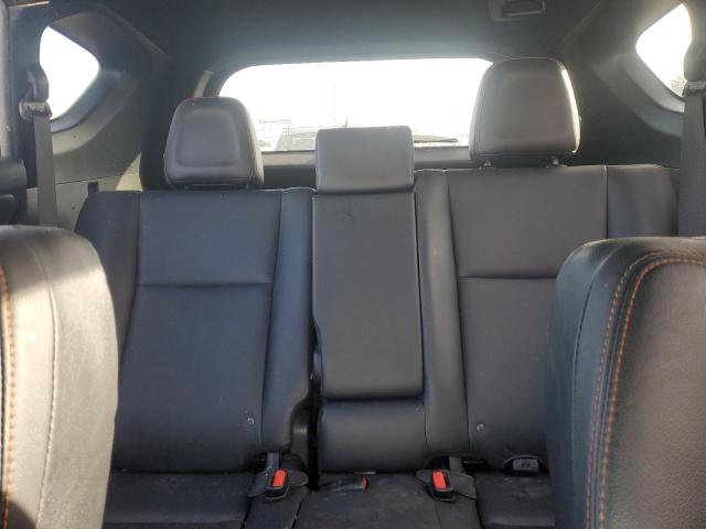 Photo 10 from auction – 2017 TOYOTA RAV4 SE with VIN JTMJFREV3HJ143235