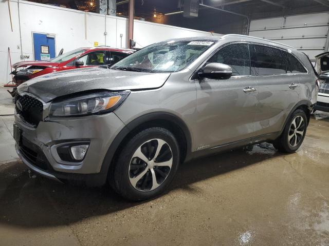 KIA SORENTO EX 2017 with VIN 5XYPHDA52HG323867 - Photo from auction