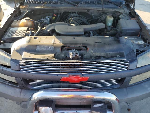 Photo 11 from auction – 2002 CHEVROLET AVALANCHE with VIN 3GNEK13T72G121495
