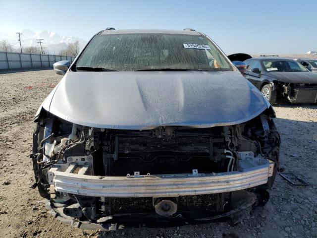 Photo 5 from auction – 2017 CHRYSLER PACIFICA L with VIN 2C4RC1GG1HR812514