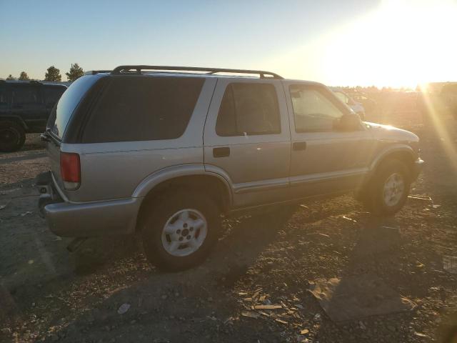 Photo 3 from auction – 2004 CHEVROLET BLAZER with VIN 1GNDT13X84K156716