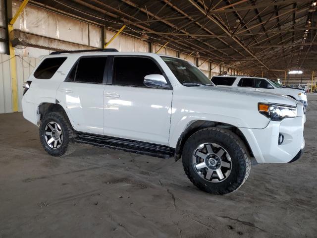 Photo 4 from auction – 2021 TOYOTA 4RUNNER SR with VIN JTERU5JR6M5935341