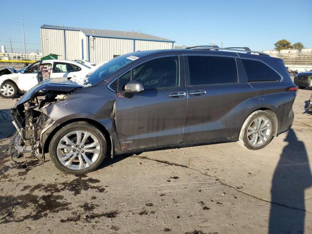 TOYOTA SIENNA LIM 2021 with VIN 5TDERKEC5MS068761 - Photo from auction