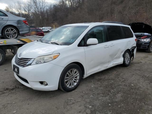 TOYOTA SIENNA XLE 2011 with VIN 5TDYK3DC4BS160319 - Photo from auction