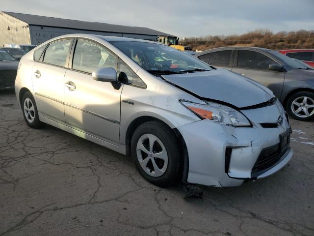 Photo 4 from auction – 2014 TOYOTA PRIUS with VIN JTDKN3DU2E1762420