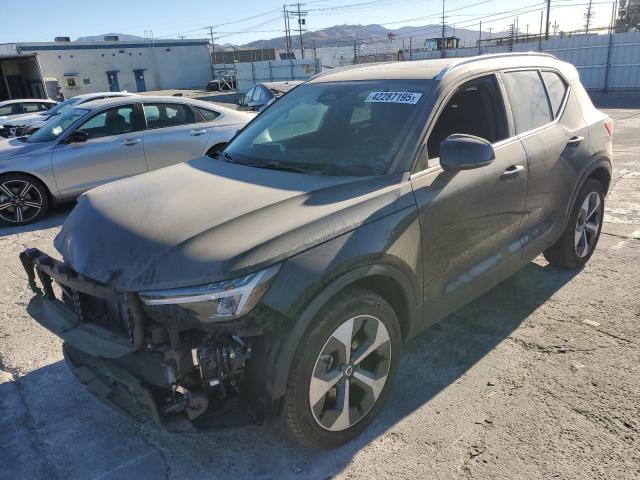 Photo 1 from auction – 2025 VOLVO XC40 CORE with VIN YV4L12UJ0S2496480