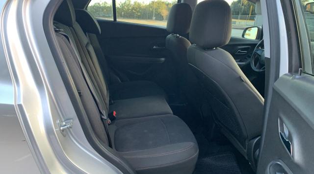 Photo 6 from auction – 2018 CHEVROLET TRAX LS with VIN KL7CJNSB8JB599447
