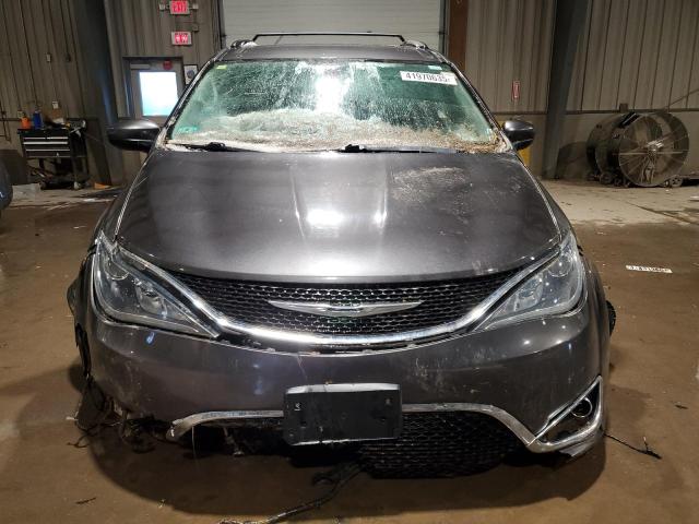 Photo 5 from auction – 2017 CHRYSLER PACIFICA T with VIN 2C4RC1BG5HR821546