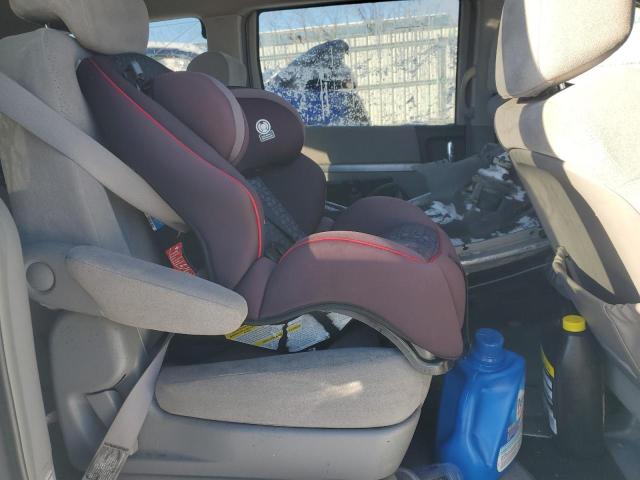 Photo 11 from auction – 2007 HYUNDAI ENTOURAGE with VIN KNDMC233776025544
