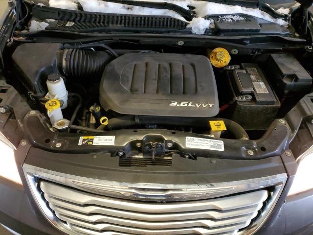 Photo 12 from auction – 2016 CHRYSLER TOWN & COU with VIN 2C4RC1CG5GR208517