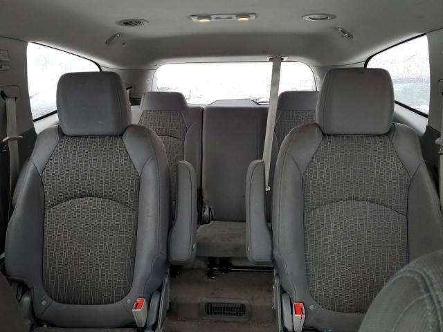 Photo 10 from auction – 2017 CHEVROLET TRAVERSE L with VIN 1GNKRGKD9HJ258201