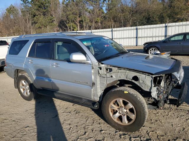 Photo 4 from auction – 2004 TOYOTA 4RUNNER SR with VIN JTEBU14R248026713