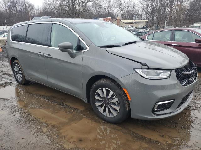 Photo 4 from auction – 2022 CHRYSLER PACIFICA H with VIN 2C4RC1L78NR124835