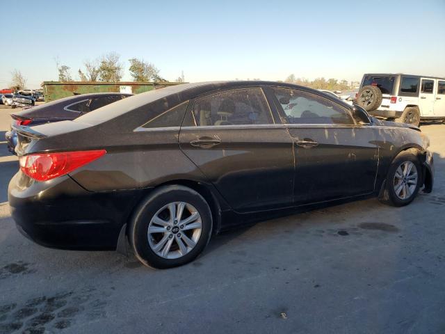 Photo 3 from auction – 2013 HYUNDAI SONATA GLS with VIN 5NPEB4AC3DH688942