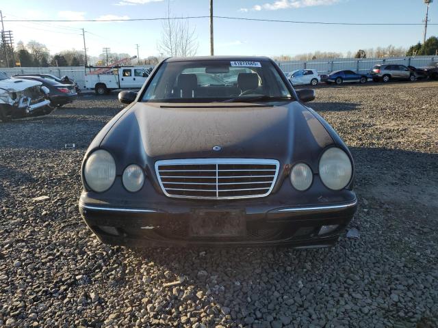 Photo 5 from auction – 2002 MERCEDES-BENZ E 320 4MAT with VIN WDBJF82J42X063196