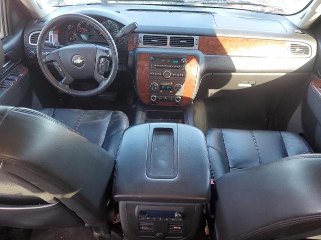 Photo 8 from auction – 2010 CHEVROLET AVALANCHE with VIN 3GNVKFE0XAG171418
