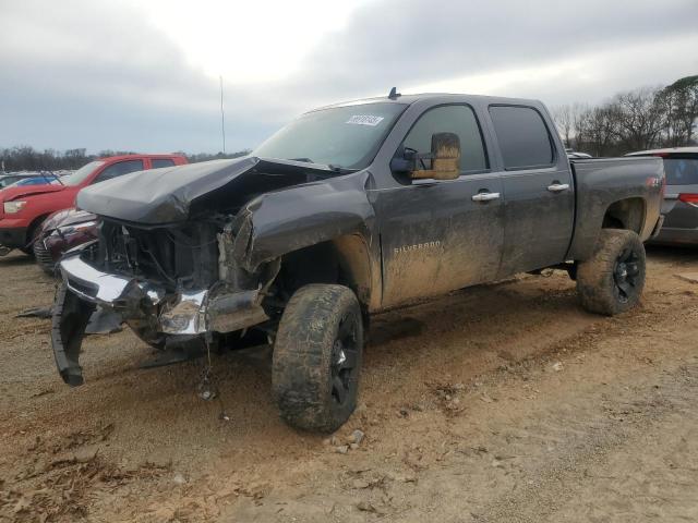 CHEVROLET SILVERADO 2011 with VIN 3GCPKSE32BG111946 - Photo from auction