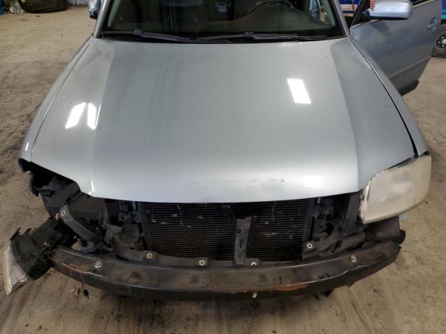 Photo 11 from auction – 2004 VOLKSWAGEN PASSAT GLS with VIN WVWPD63BX4P045513