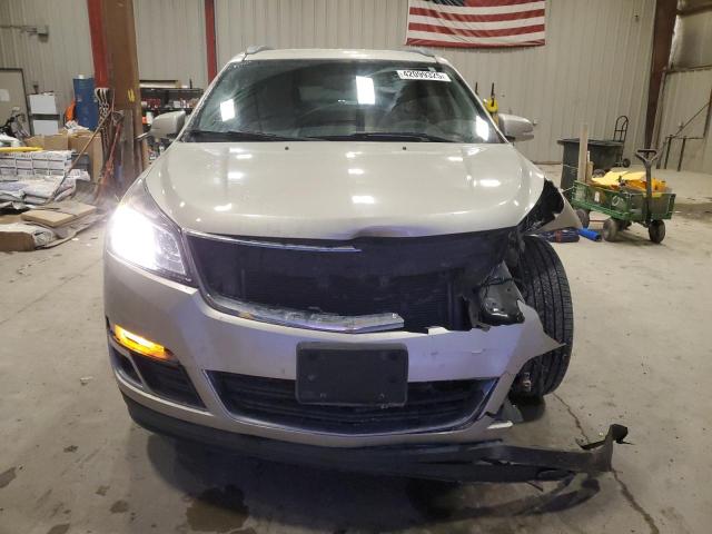 Photo 5 from auction – 2017 CHEVROLET TRAVERSE L with VIN 1GNKRGKD6HJ152370