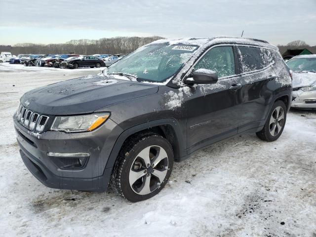 JEEP COMPASS LA 2018 with VIN 3C4NJCBB4JT272302 - Photo from auction