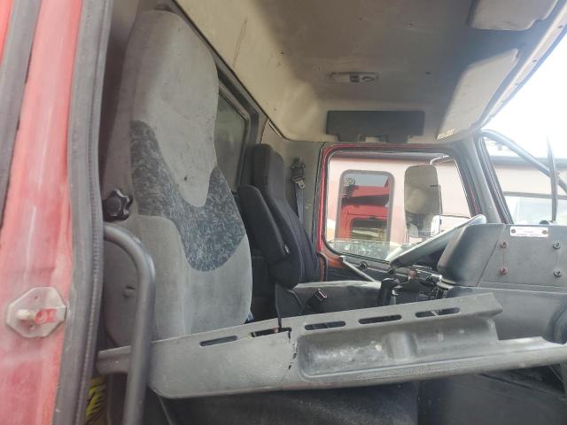 Photo 6 from auction – 1999 VOLVO VN with VIN 4VG7BBJF2XN769028