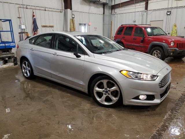 Photo 4 from auction – 2016 FORD FUSION SE with VIN 3FA6P0T92GR312322