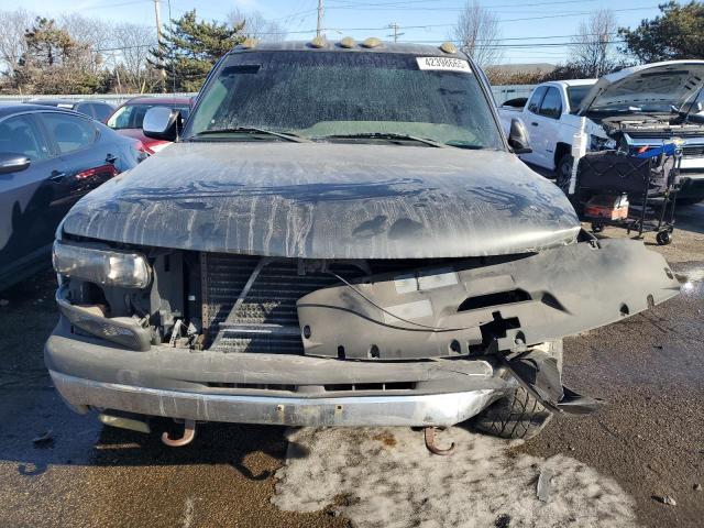 Photo 5 from auction – 2002 CHEVROLET SILVERADO with VIN 2GCEK19V121325686