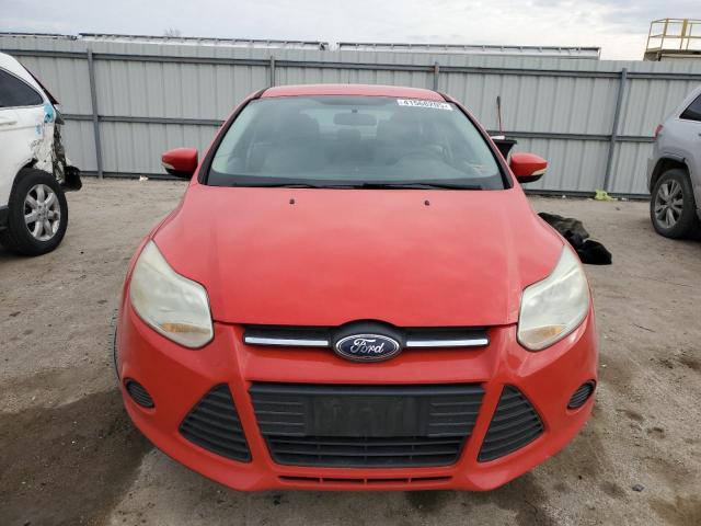 Foto 5 de la subasta – 2014 FORD FOCUS SE con VIN 1FADP3K25EL307706
